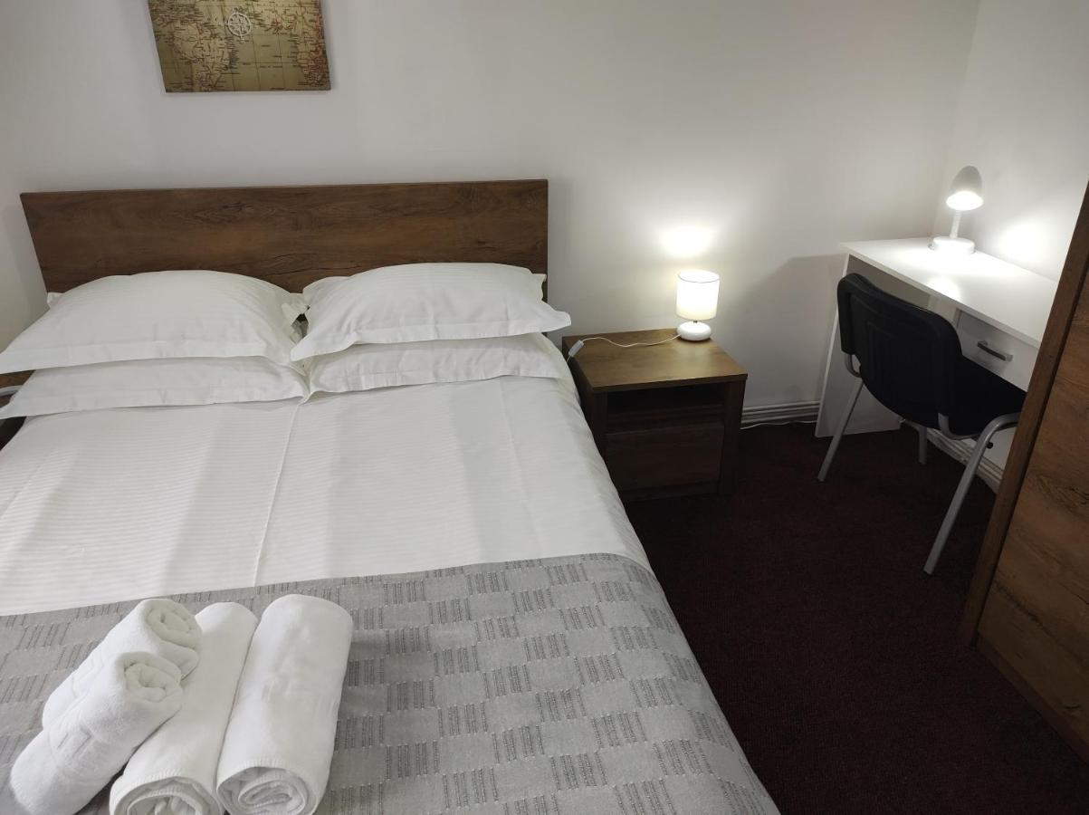 Creative Apartment Baia Mare Eksteriør billede